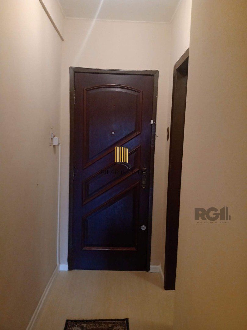 Excelente sala comercial toda reformada em ótima localização