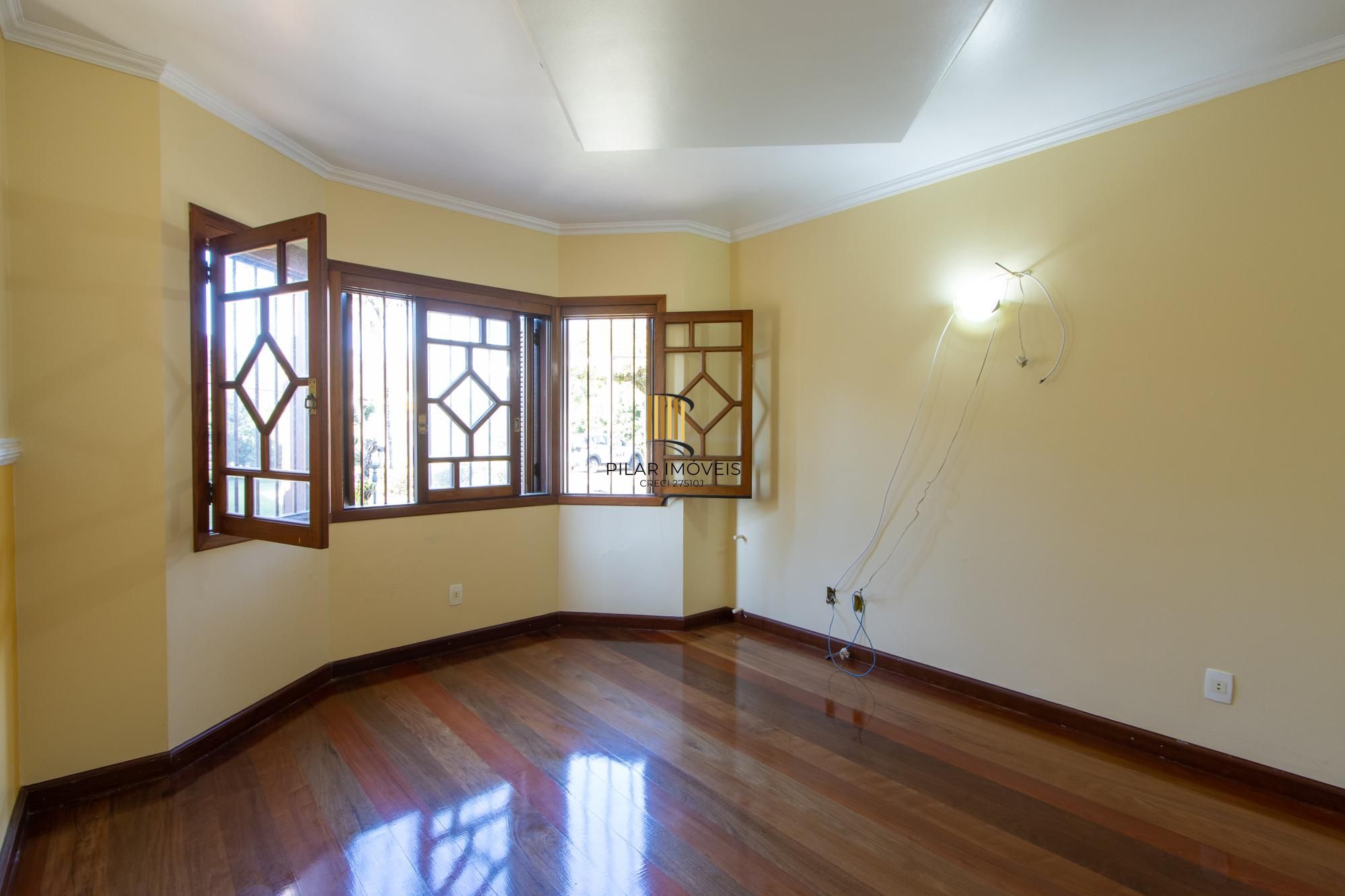 Casa Espetacular na Vila Nova – Viva como no campo, com o conforto da cidade!