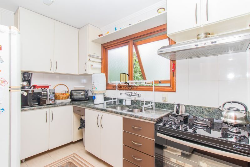 Cobertura Exclusiva com Vista Privilegiada no Coração do Bairro Moinhos de Vento