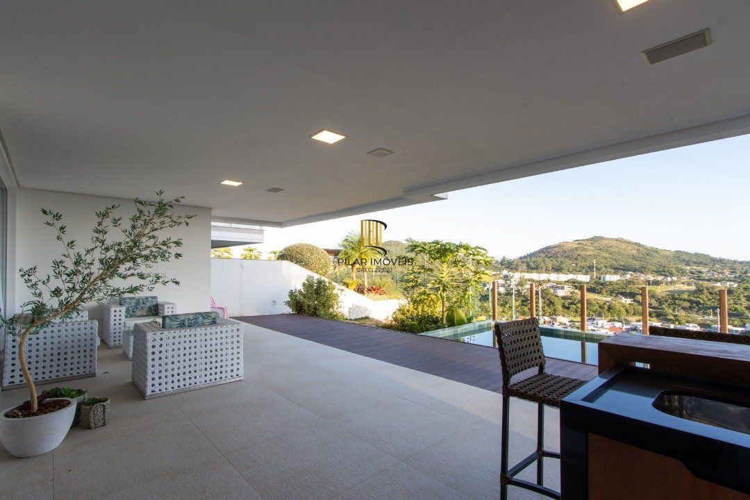 Casa Condominio para Venda - 608.97m², 4 dormitórios, sendo 4 suites, 3 vagas - Alphaville