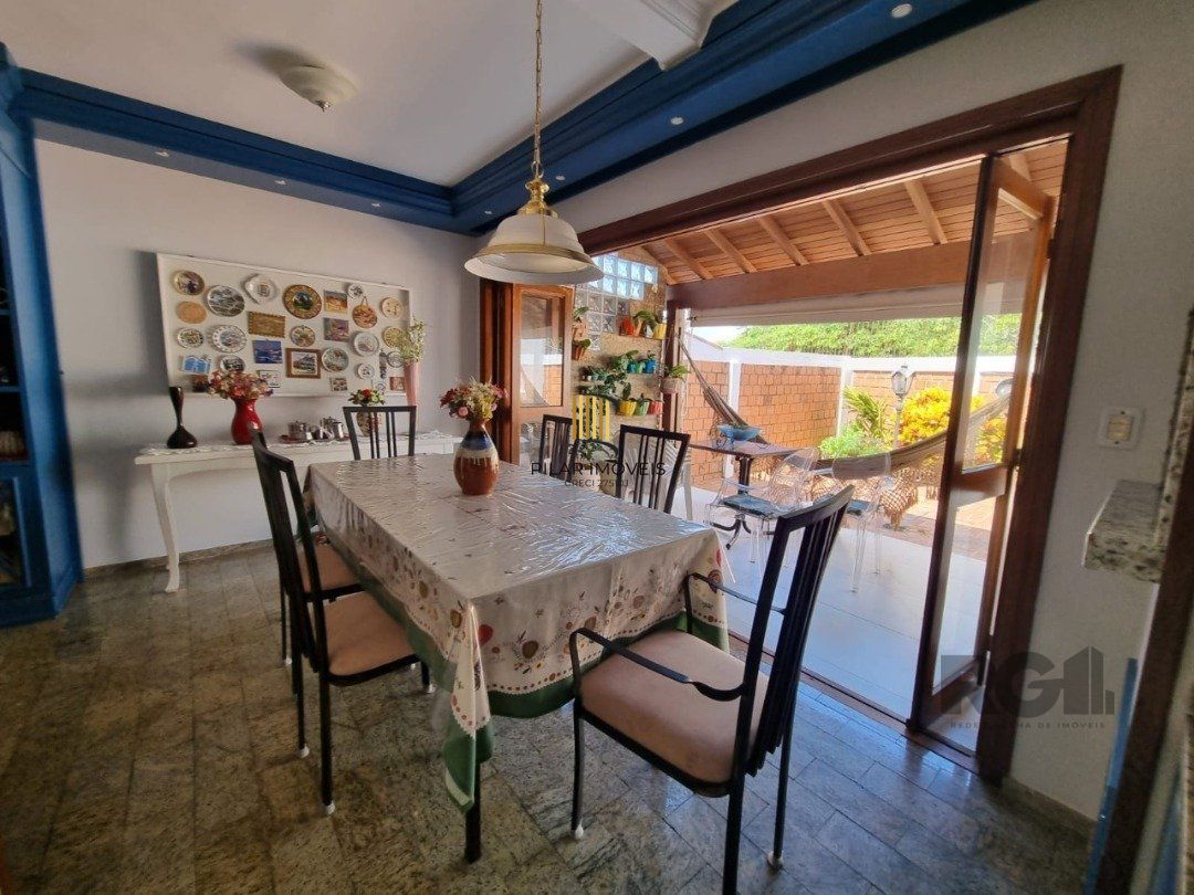 Casa Condomínio Cavalhada 03 Dormitórios Infra Completa