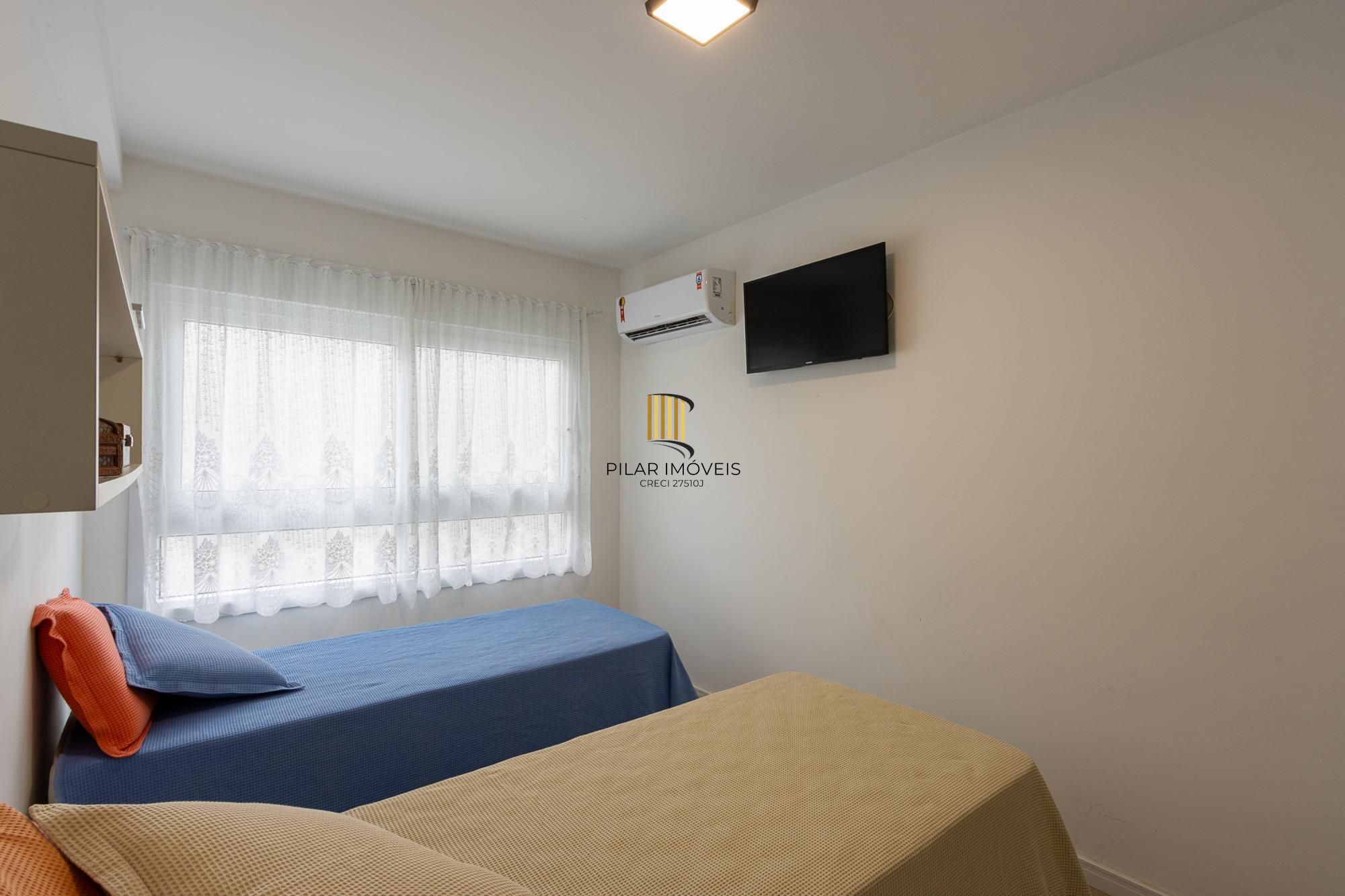 Apartamento 3 dormitórios no bairro Menino Deus