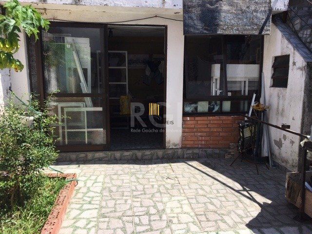 Casa para Venda - 140m², 3 dormitórios, 2 vagas - Hípica