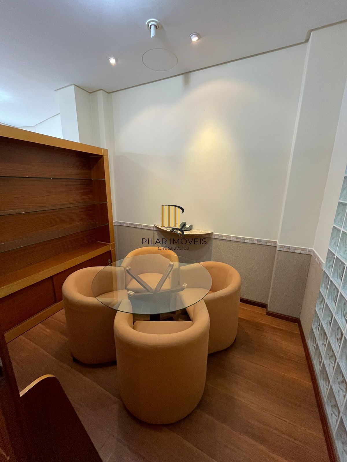 Sala Comercial com Vista Panorâmica no Centro!