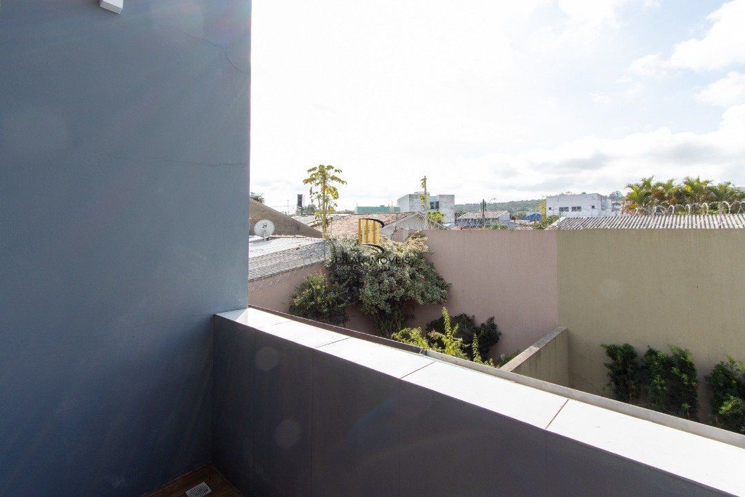 Casa para Venda - 204m², 3 dormitórios, sendo 3 suites, 2 vagas - Espirito Santo