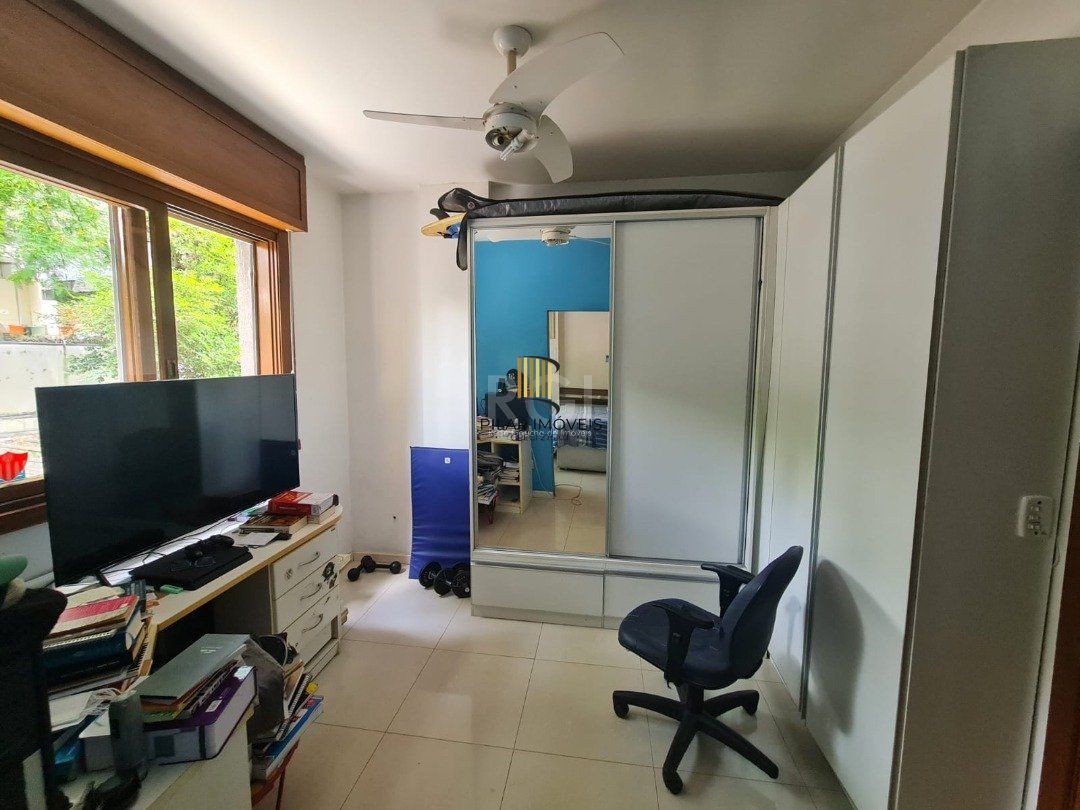 Apartamento 3 dormitórios no bairro Menino Deus