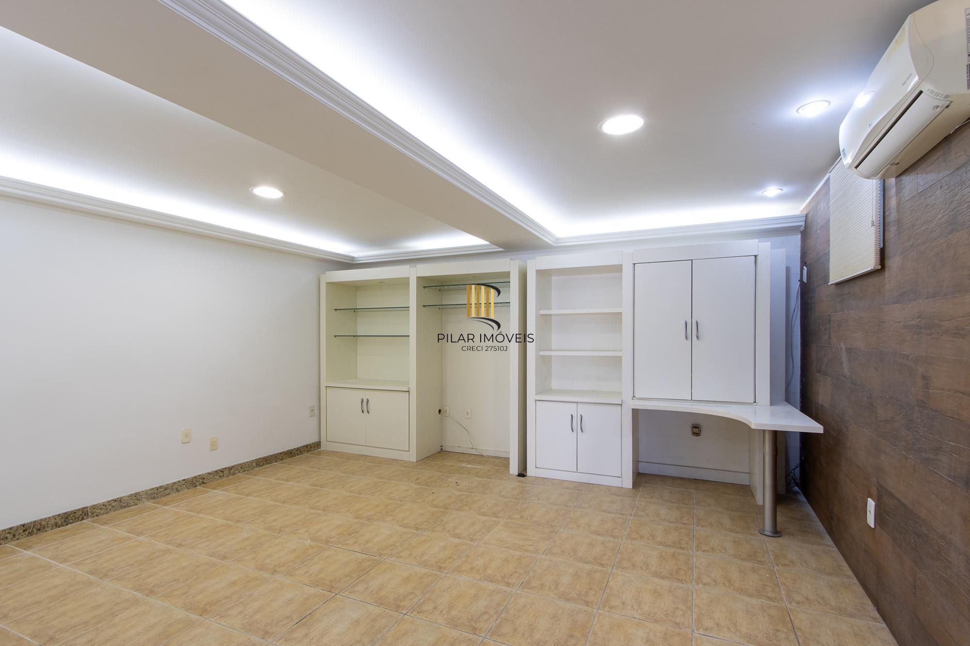 Casa com 4 dormitórios no Espírito santo