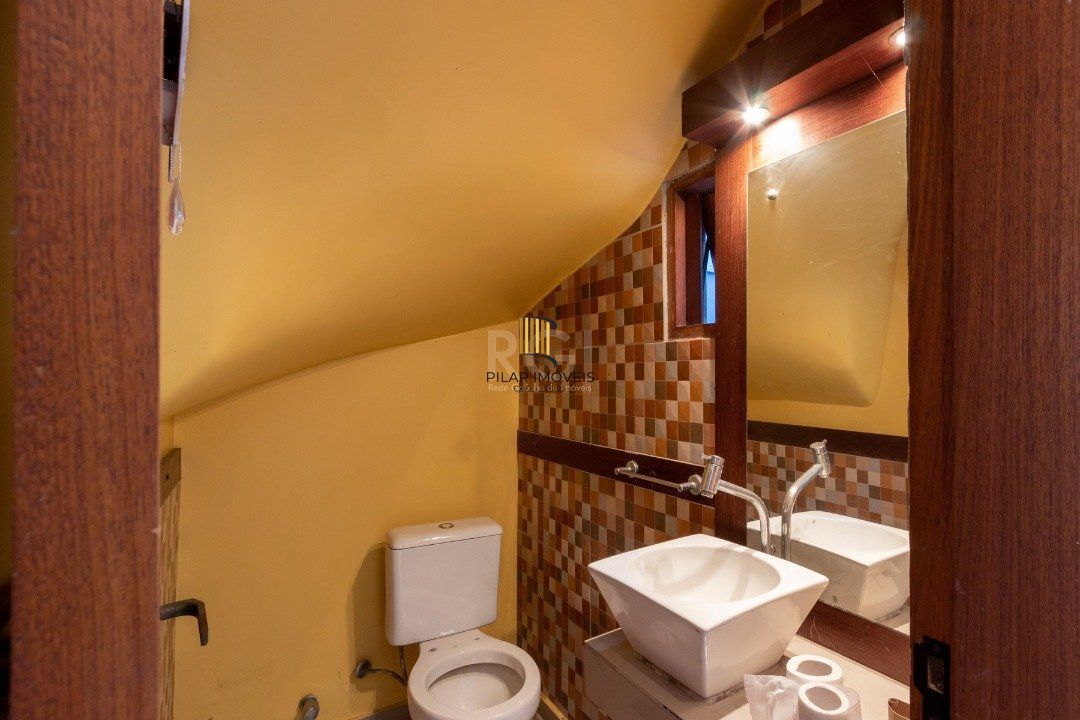 Casa para Venda - 205.81m², 3 dormitórios, sendo 1 suites, 2 vagas - Ipanema