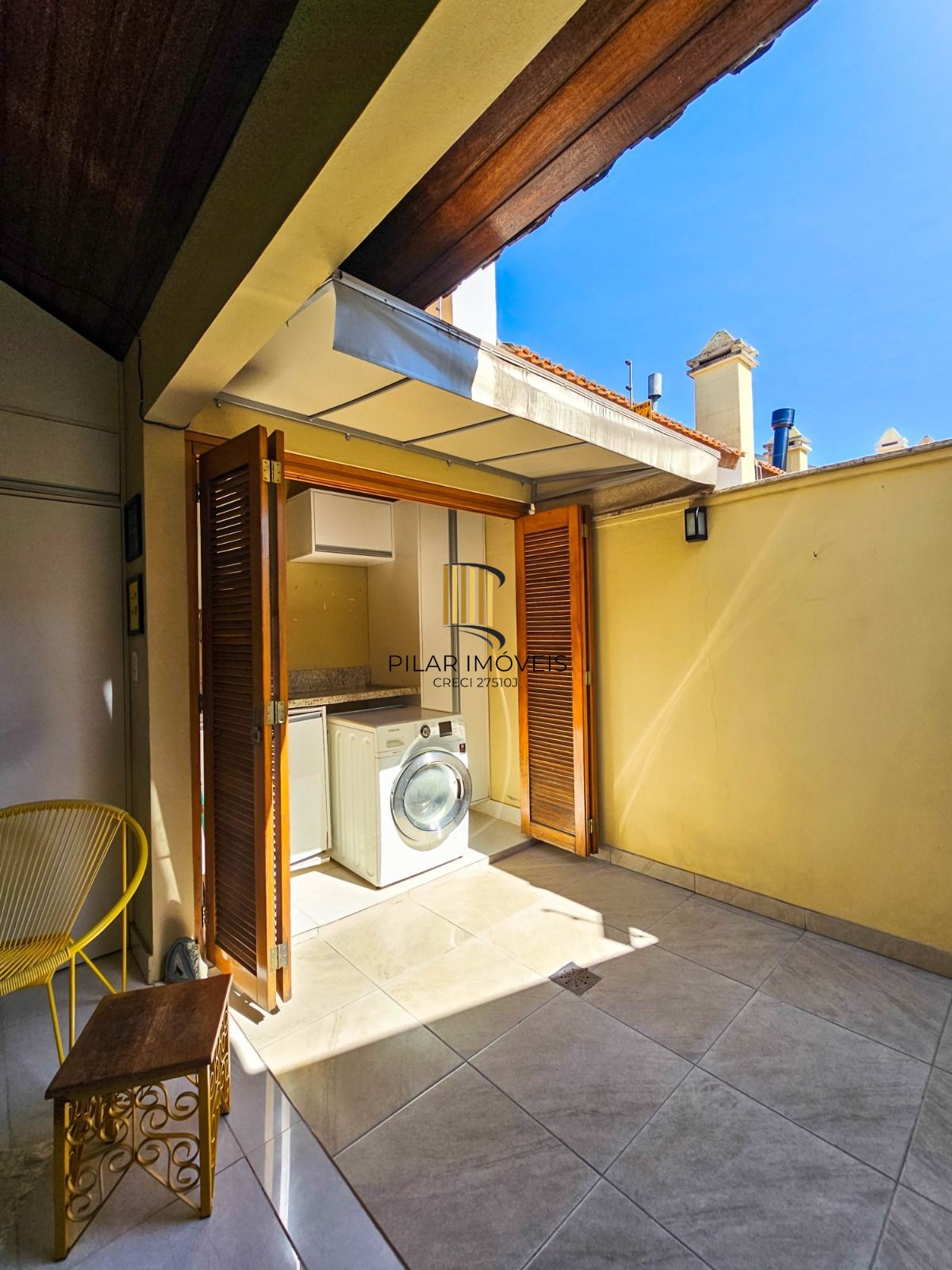 Casa 3 dormitórios no bairro Tristeza