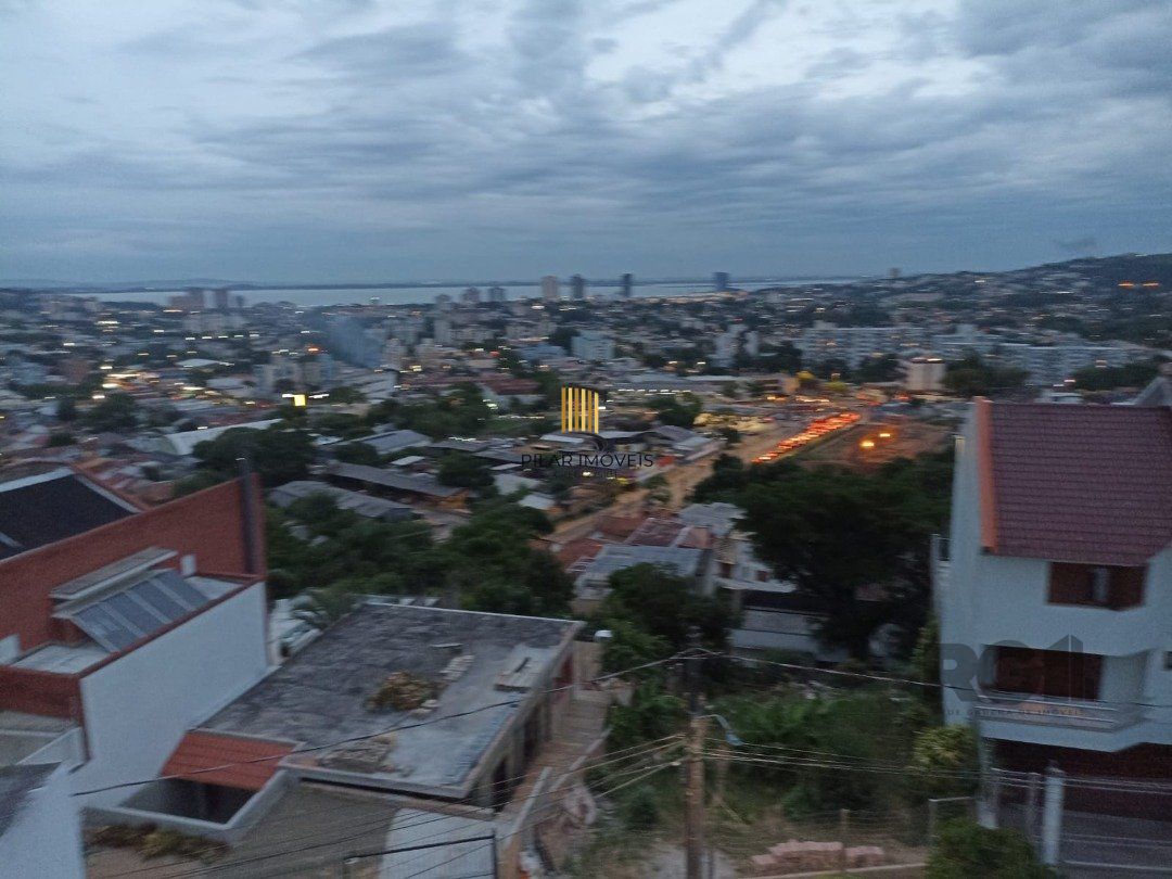 Casa Em Condomínio 3 quartos no bairro Nonoai, em Porto Alegre