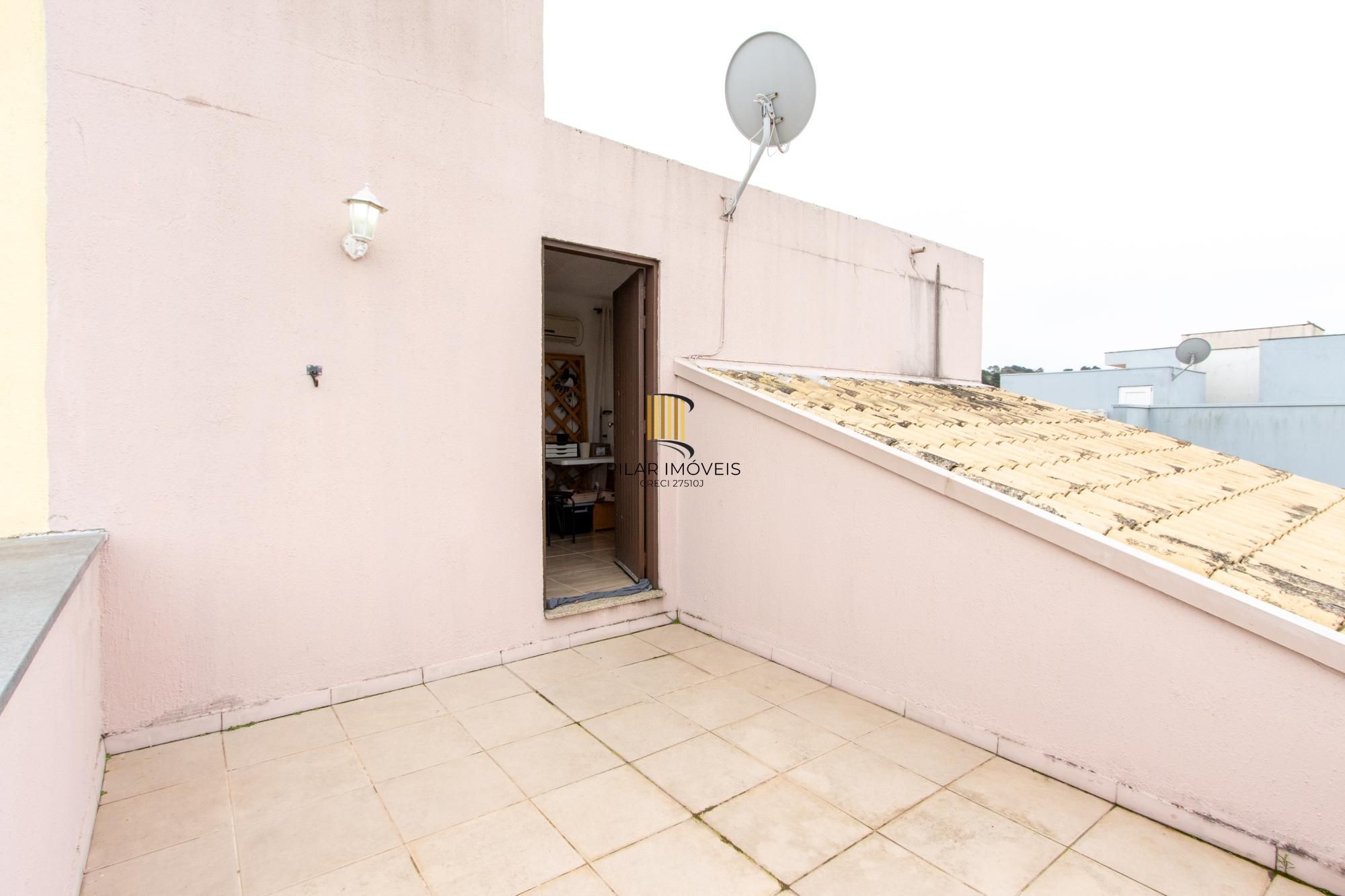 Sobrado no Lagos de Nova Ipanema com 149,54m², possui 03 dormitórios, sendo 1 suíte, garagem para 3 carros