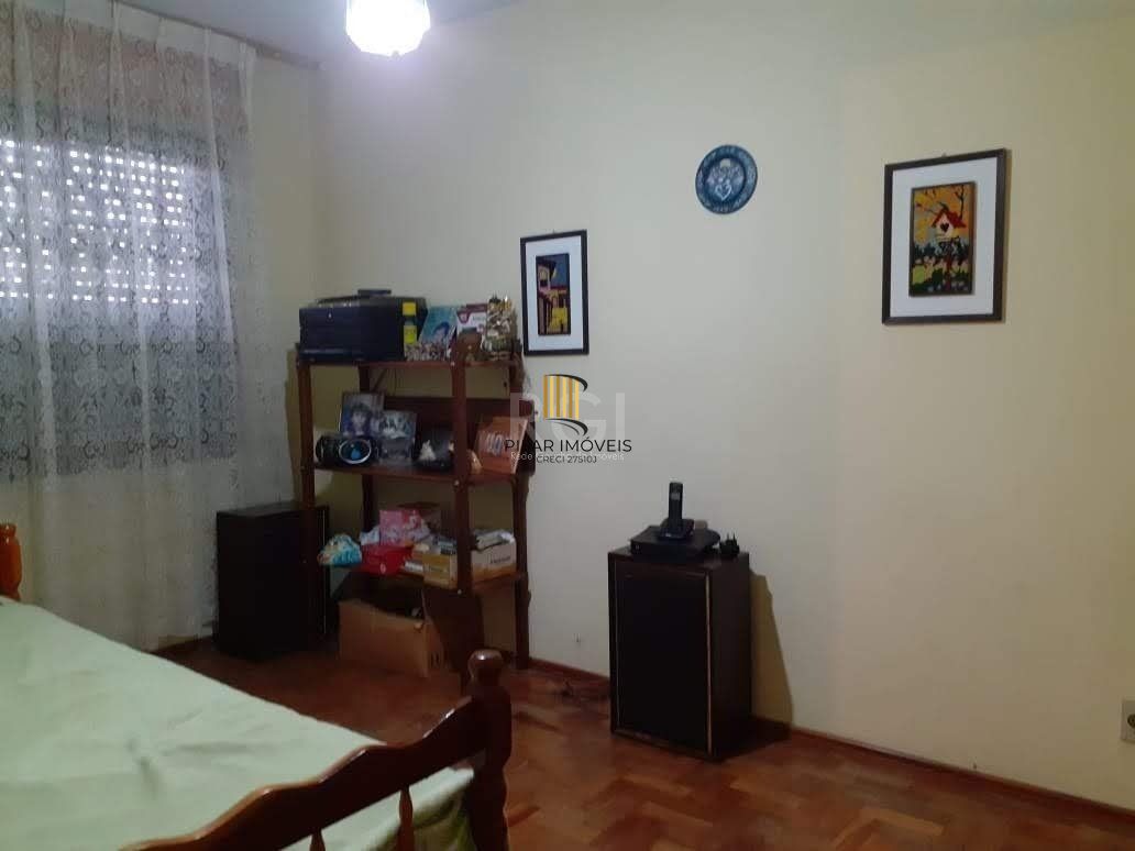 Casa para Venda - 130m², 4 dormitórios, Santa Tereza