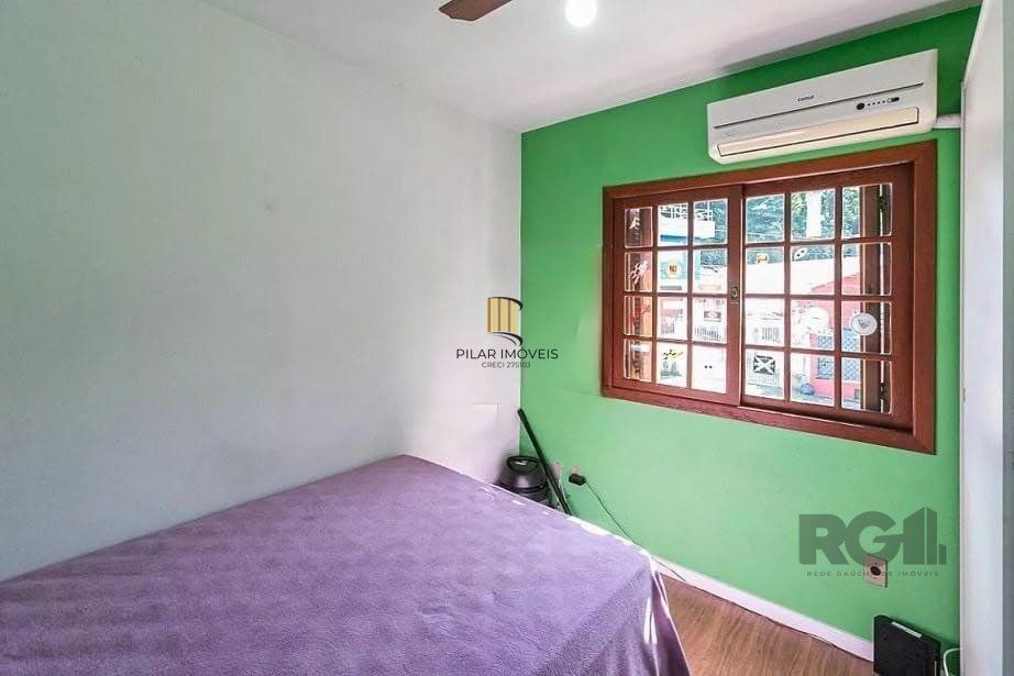 Casa com 161m² e 3 dormitórios com suíte, piscina no bairro Espírito Santo em PORTO ALEGRE