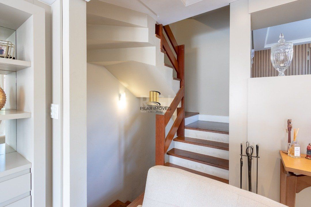 Casa Condominio para Venda - 210.69m², 3 dormitórios, sendo 2 suites, 4 vagas - Jardim Isabel