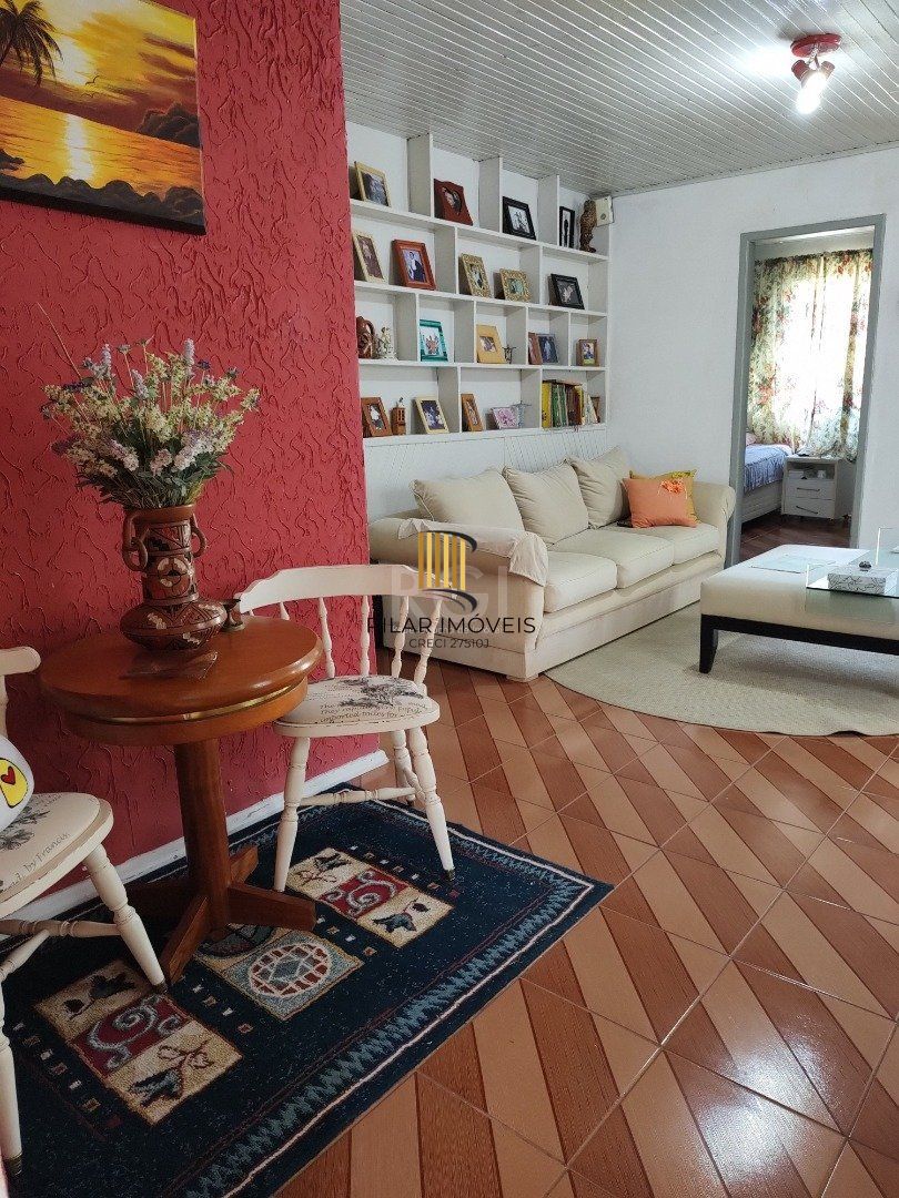 Casa 3 dormitórios no bairro Partenon - Pilar Imóveis
