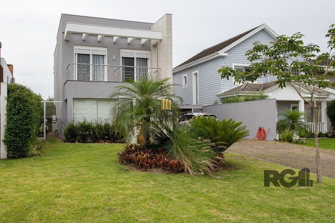 Casa de Condomínio 3 dormitórios no bairro Belém Novo