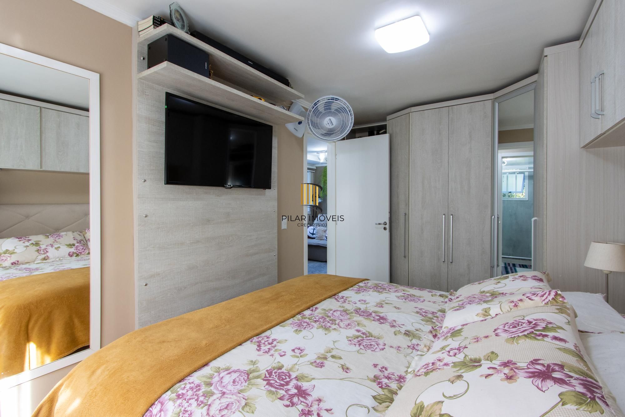 Apartamento  com  2 dormitórios, cozinha americana, Banheiro social, gás central, 1 vaga