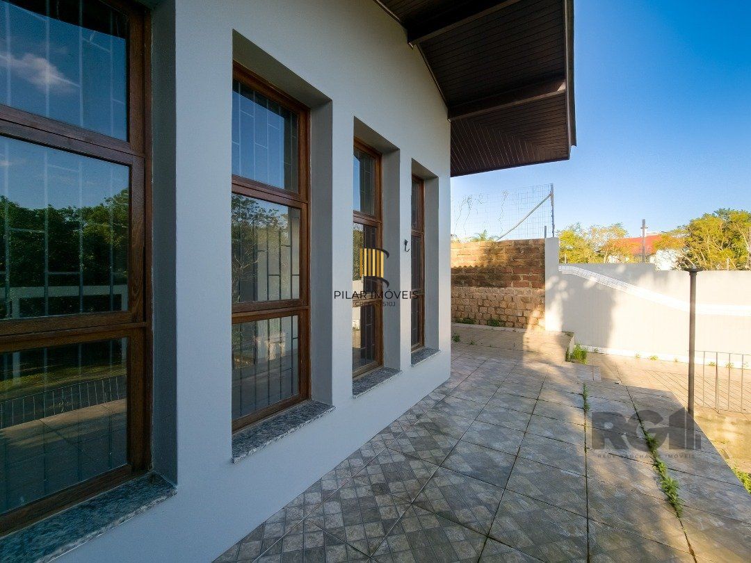 Casa com 3 quartos, suite, pátio - Bairro Espírito Santo - Potro Alegre (RS)