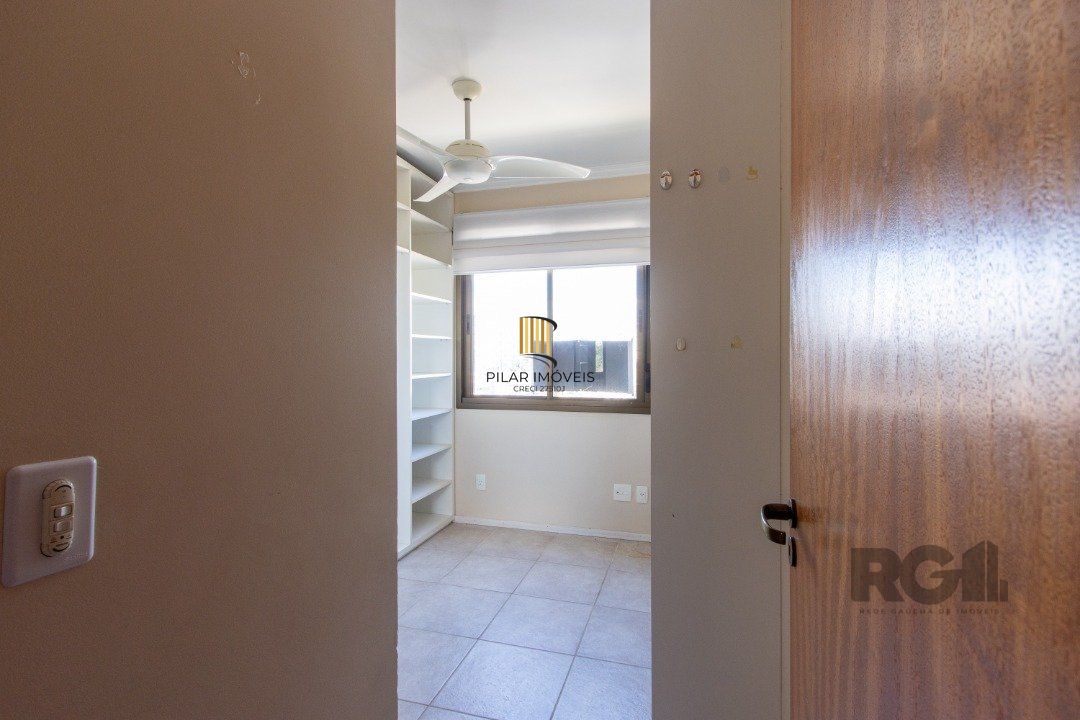 Apartamento de 3 dormitórios, sendo 1 suíte, 1 vaga de garagem, infra completa no bairro Tristeza