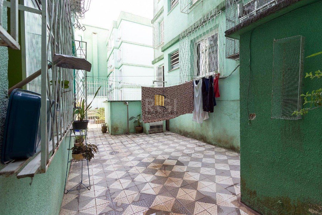 Apartamento para Venda - 81.55m², 3 dormitórios, 1 vaga - Santa Tereza