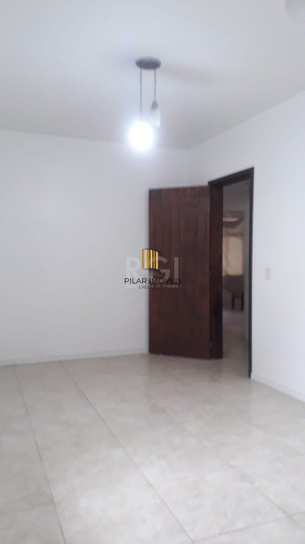 Casa 3 dormitórios no bairro Ipanema