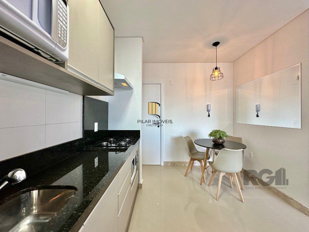 Apartamento 2 dormitórios no bairro Zona Nova