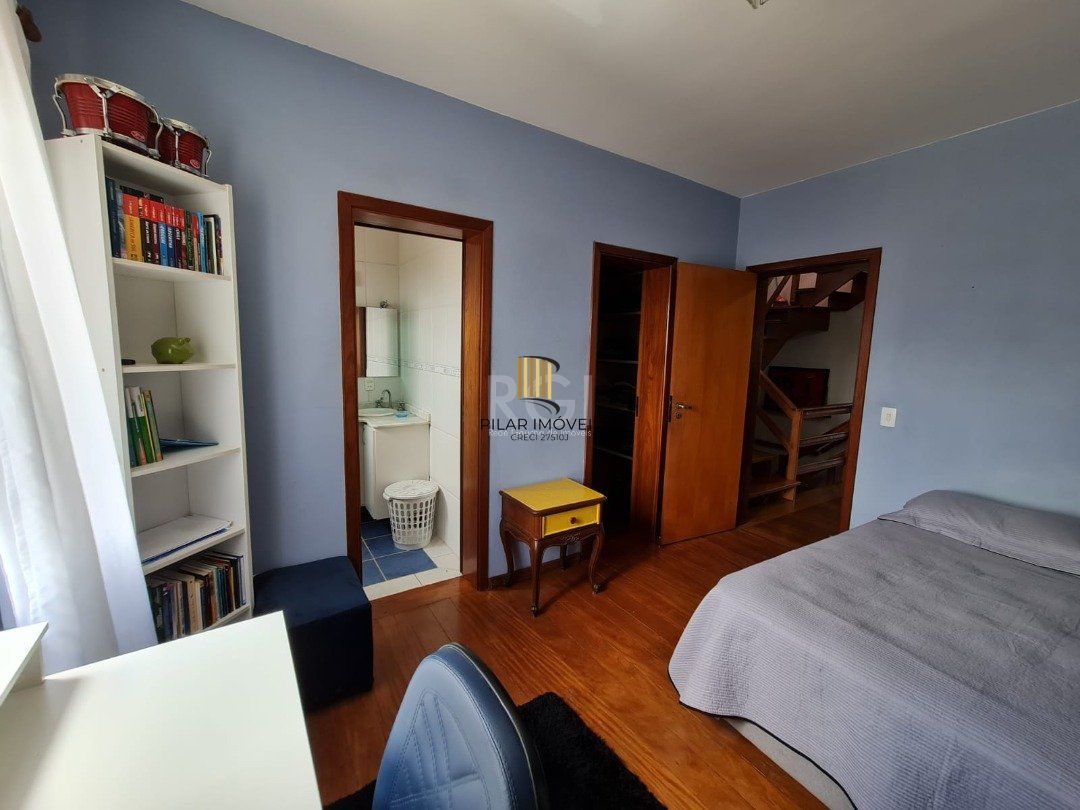 Casa para Venda - 182m², 3 dormitórios, sendo 3 suites, 2 vagas - Guarujá/ Portal do Guarujá