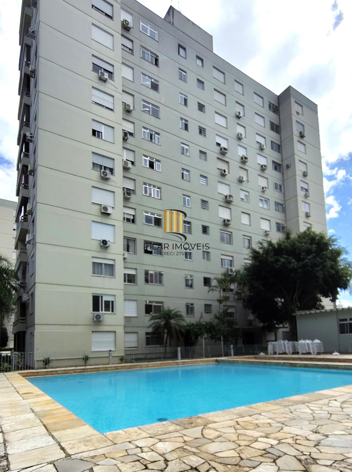 Apartamento de 2 dormitórios, 1 banheiro no bairro Trsiteza.