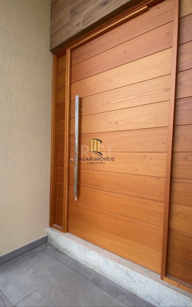 Casa para Venda - 270m², 3 dormitórios, sendo 3 suites, 4 vagas - Vila Assunção