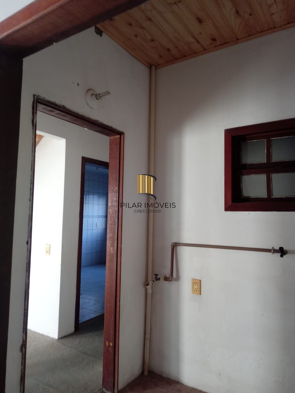 Casa 5 Dormitórios em Fase Final de Construção