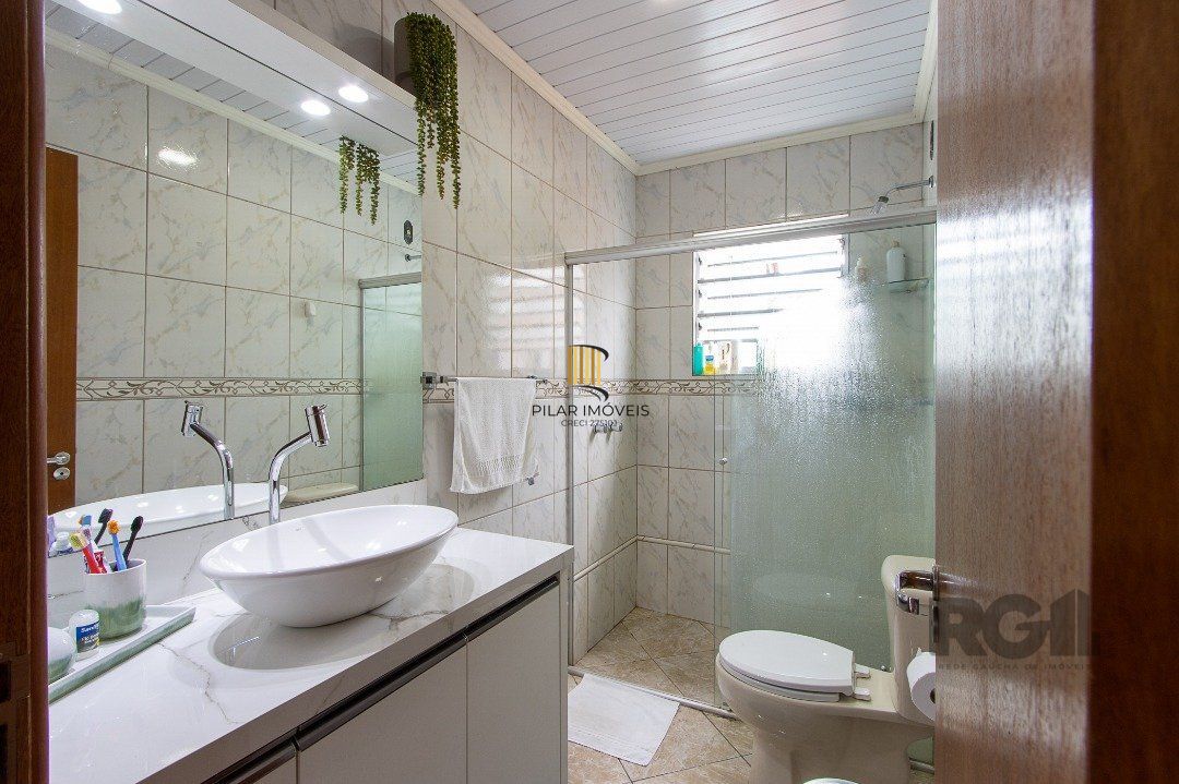 Casa 3 dormitórios no bairro Tristeza