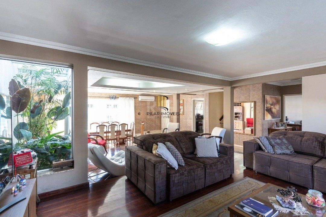 Casa para Venda - 256.5m², 3 dormitórios, sendo 1 suites, 2 vagas - Espirito Santo