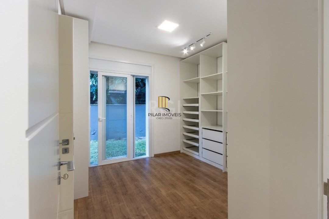Apartamento 4 Dormitório(s) Bairro Vila Assunção