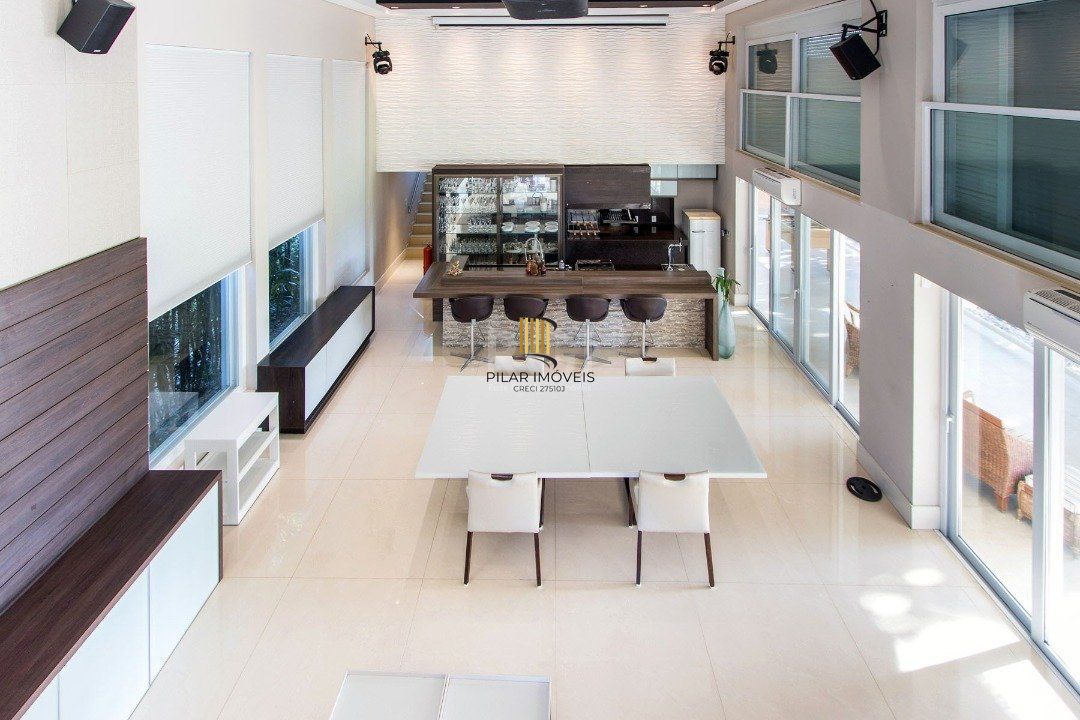 Casa Condominio para Venda - 941.58m², 5 dormitórios, sendo 5 suites, 6 vagas - Terra Ville