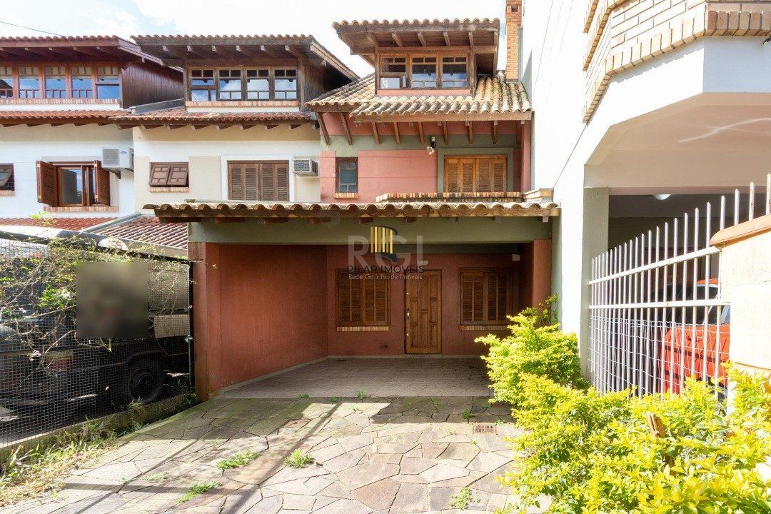 Casa para Venda - 178m², 3 quartos, 1 suite, 2 vagas - Jardim Isabel
