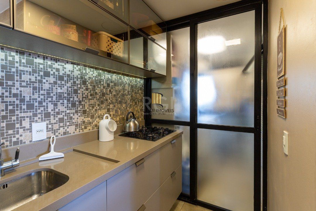 Apartamento para Venda - 85.53m², 3 dormitórios, sendo 1 suites, 2 vagas - Tristeza