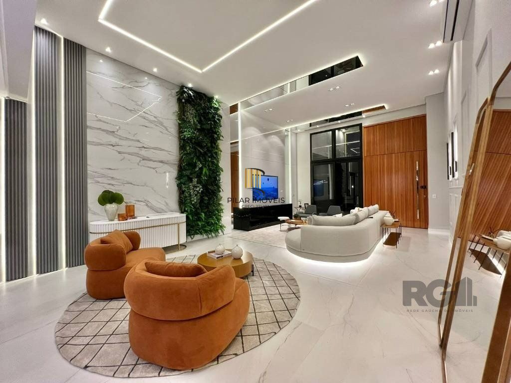 Casa térrea no Condomínio Velas da Marina com 4 suítes, piscina e 243m² privativos