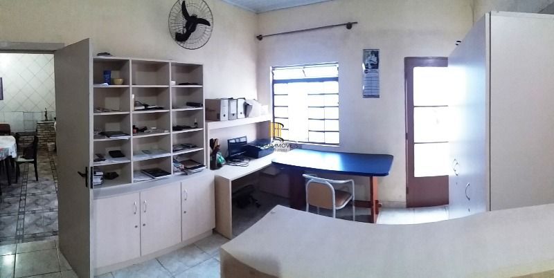 Casa Comercial para Venda - 300m², 0 dormitórios, 8 vagas - Sarandi