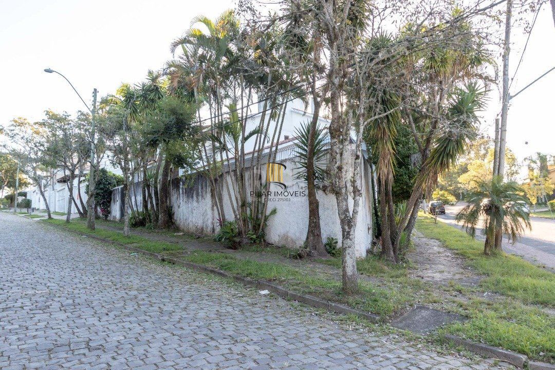 Casa para Venda - 558.14m², 4 dormitórios, sendo 4 suites, 6 vagas - Jardim Isabel