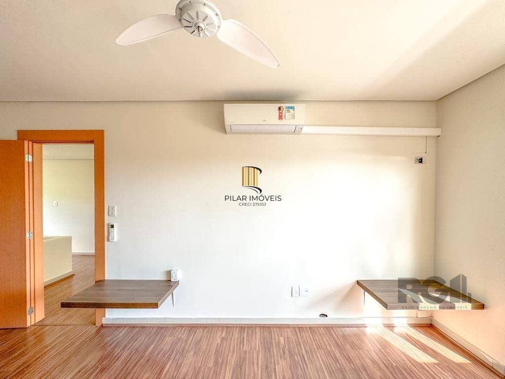 Casa Condominio para Venda - 297.63m², 3 dormitórios, sendo 1 suites, 2 vagas - Espirito Santo