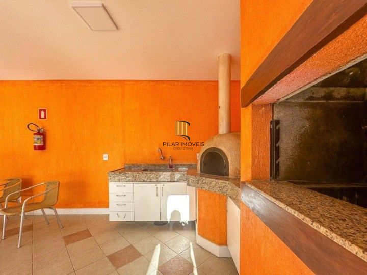 Apartamento de 196,96m², 3 dormitórios, 2 suítes, lareira,  3 vagas cobertas, no Costa Amalfitana.