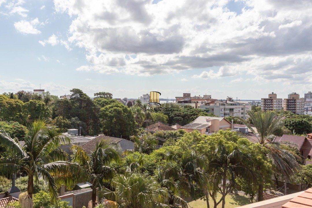 Casa Condominio para Venda - 175m², 3 dormitórios, sendo 1 suites, 4 vagas - Tristeza