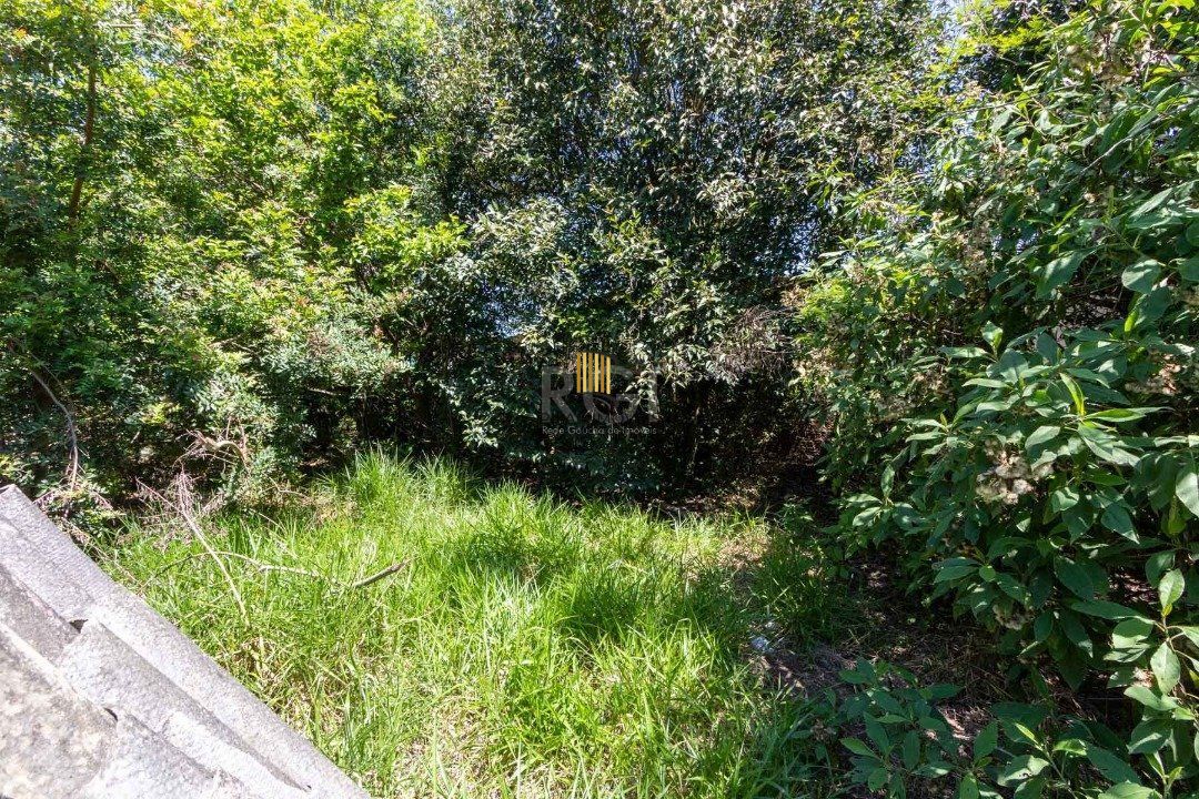 Casa para Venda - 2200m², 3 dormitórios, Lomba do Pinheiro