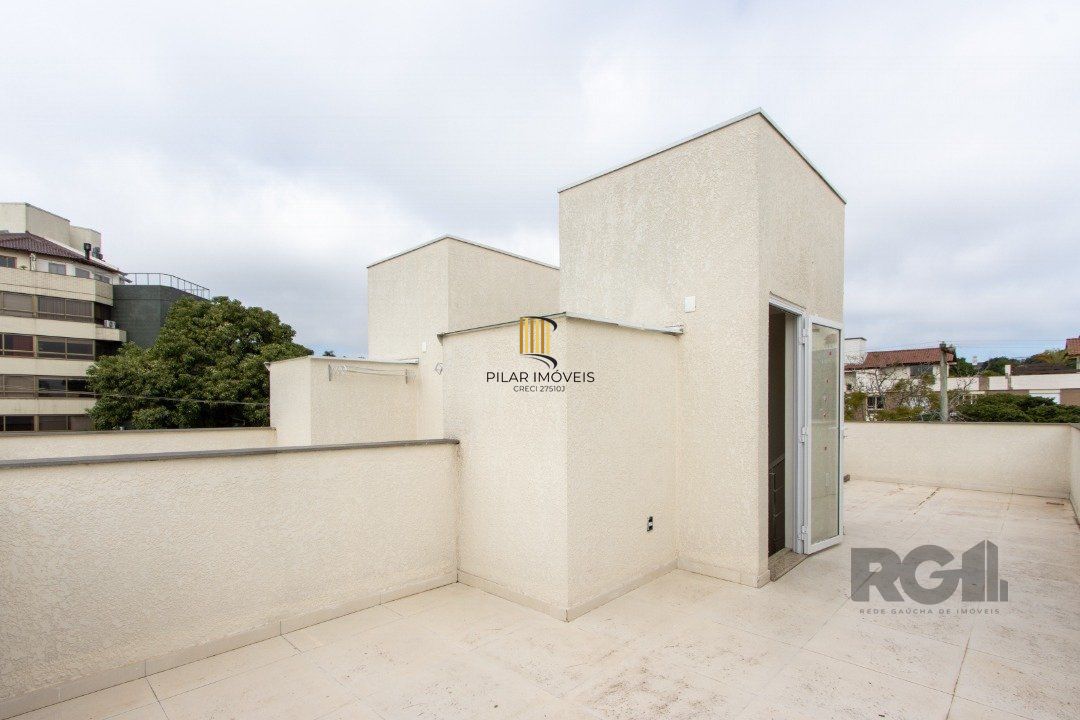 Casa de Condomínio 2 dormitórios no bairro Cristal