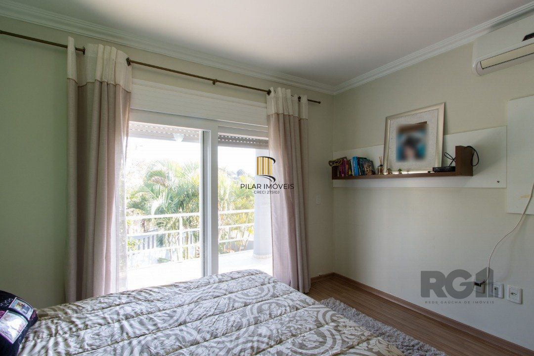 Casa de Condomínio 3 dormitórios no bairro Vila Nova