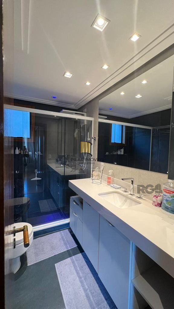 Cobertura para Venda - 209m², 3 dormitórios, sendo 1 suites, 2 vagas - Bela Vista