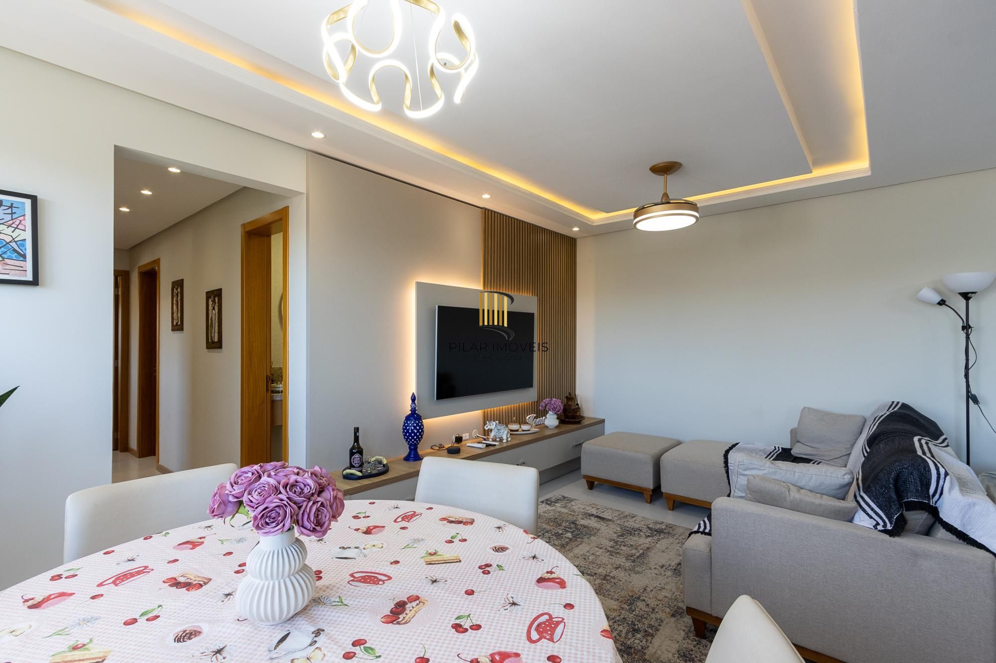 Apartamento | 3 Quartos | 1 Suíte | 103,29m2 Privativos | Vaga Dupla | Bairro Cristal