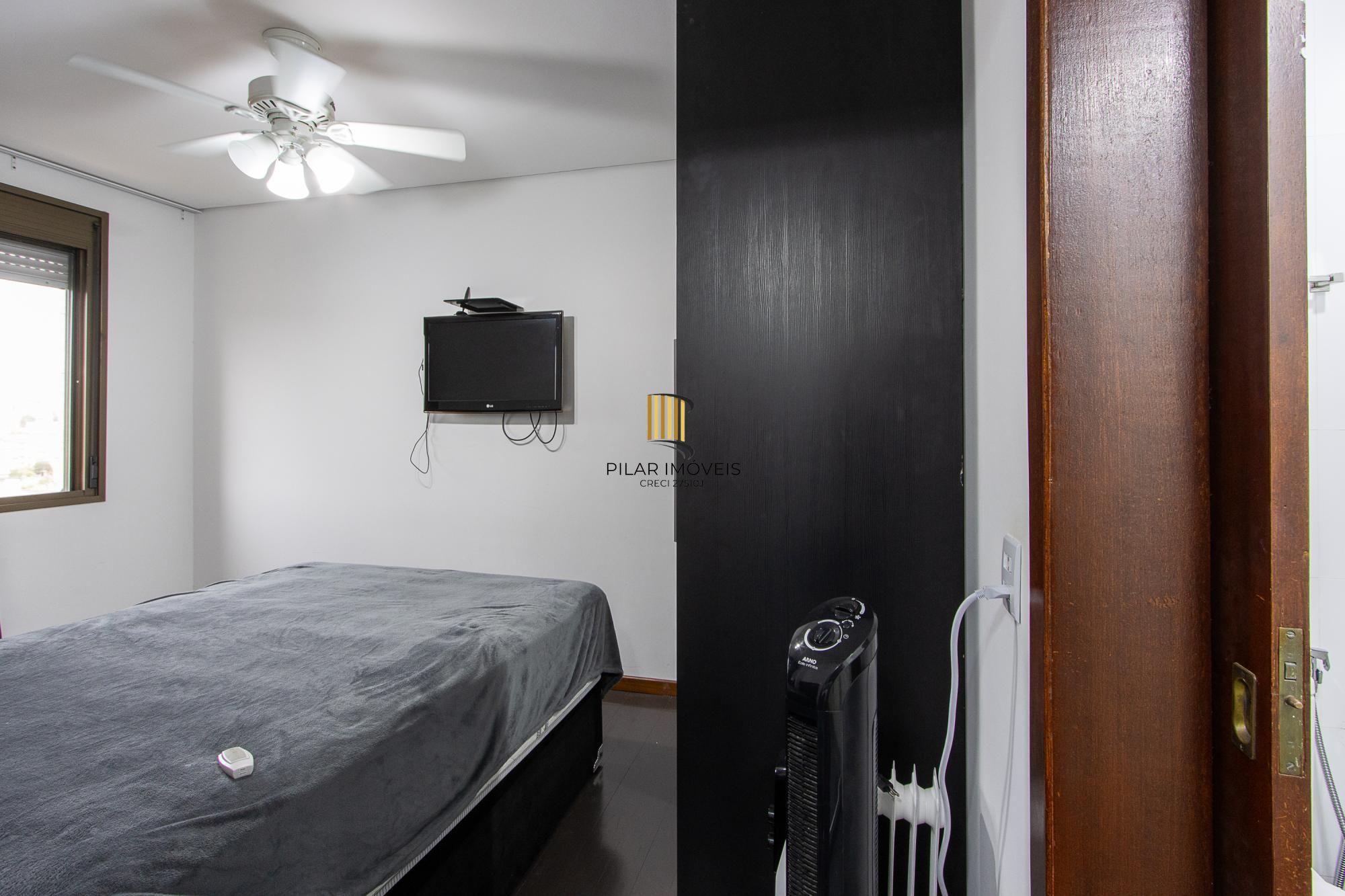 Cobertura no Menino Deus com vista espetacular