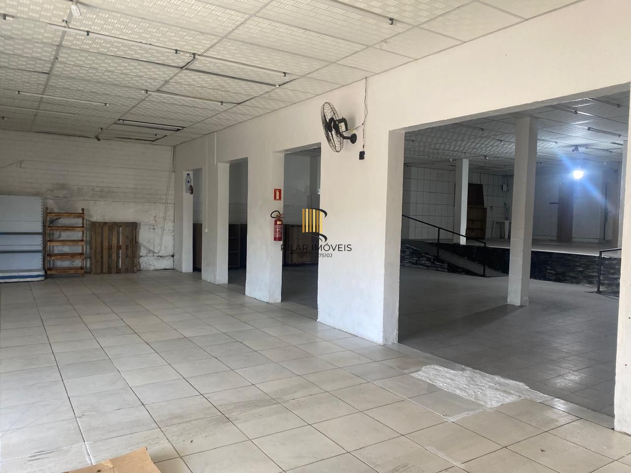 Predio Residencial / Comercial