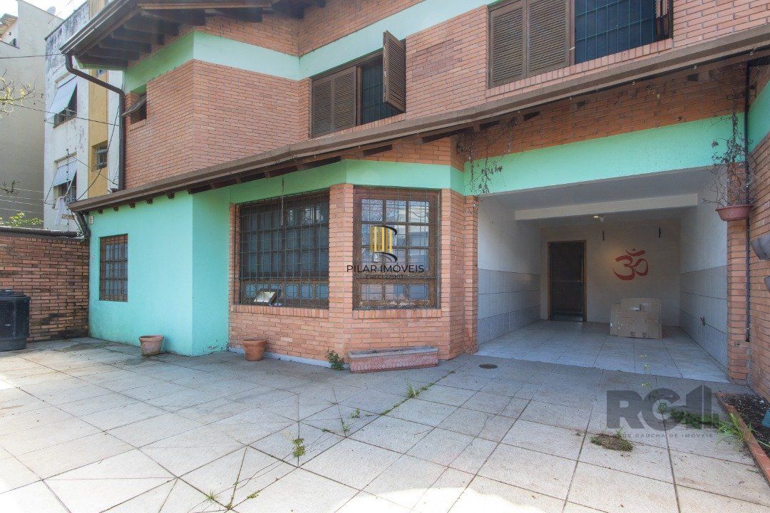 Casa 5 dormitórios no bairro Nonoai
